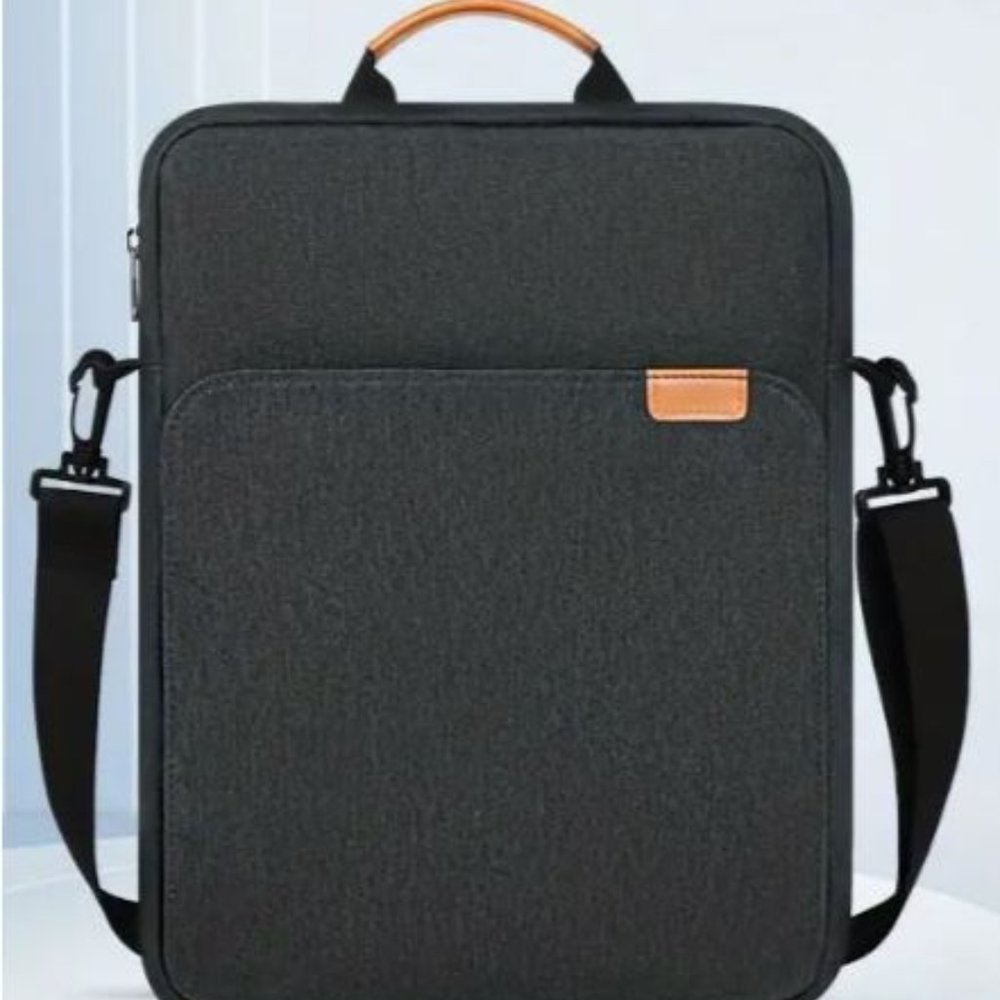 Vertical Tablet/Laptop Bag Suitable For a 13 inch device Dark Gray NWOT